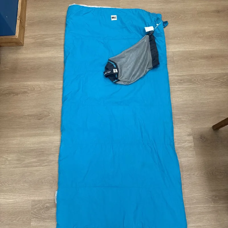 MEC - Kid's Little Dipper +5C Synthetic Sleeping Bag - MSRP $95: Blue/Grey-children-Little Dipper