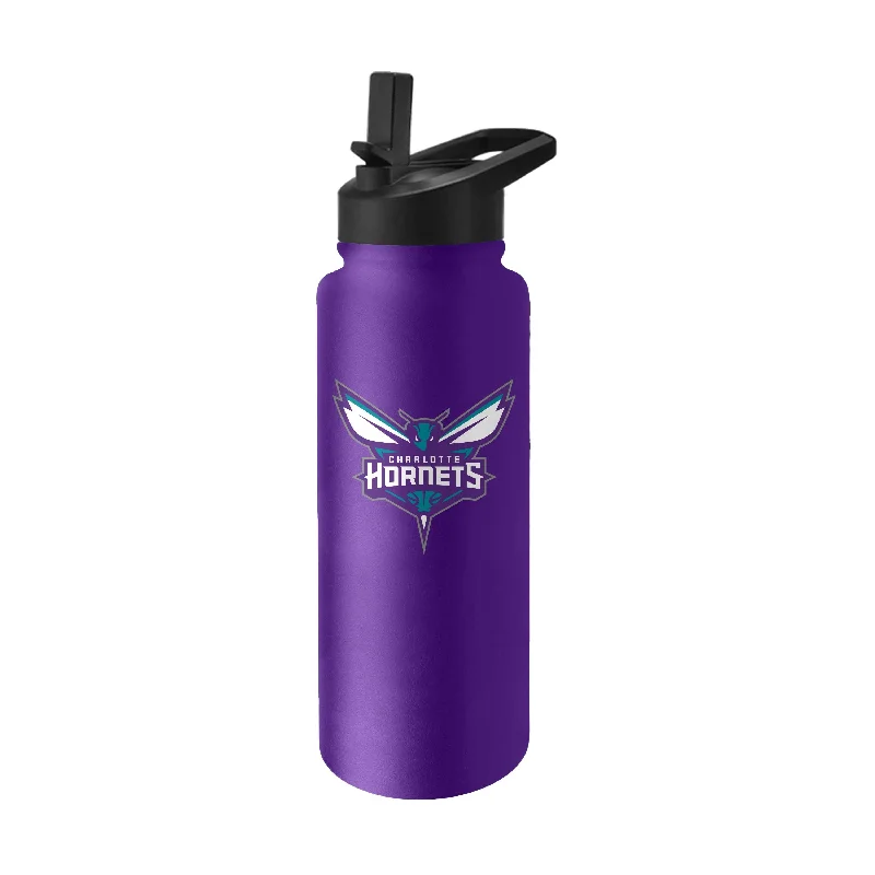 Charlotte Hornets 34oz Logo Quencher Bottle